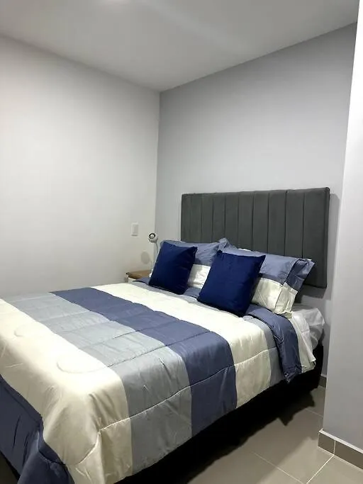 Hermoso Apartamento Entero Itagui 0*,  Colombia