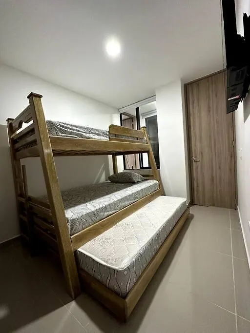Hermoso Apartamento Entero Itagui 0*,